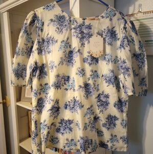 Ivy City Co Odette Blouse In Blue Floral